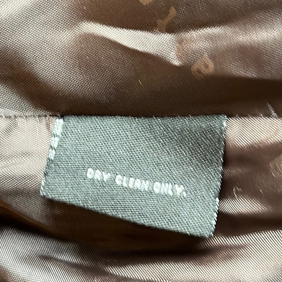 New- attention chocolate coat - Picture 7 of 17